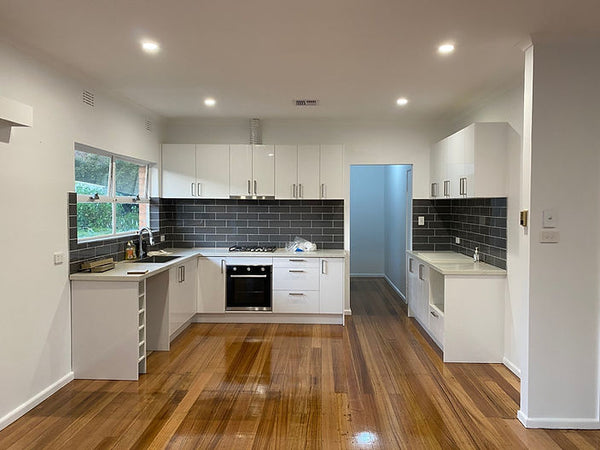 Oven & Microwave Cabinet 600-900mm - Kitchen Cabinet (Flat Pack)