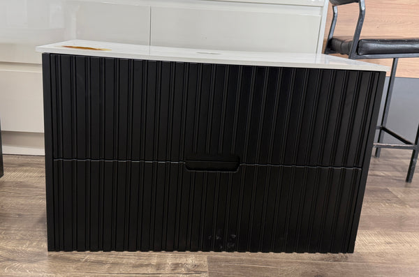Display Clearance - 900mm Wall Hung Vanity [20-WH86/YOKO]