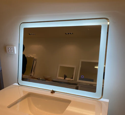 Emily - 900x700mm Rectangle LED Mirror [13-L2B]